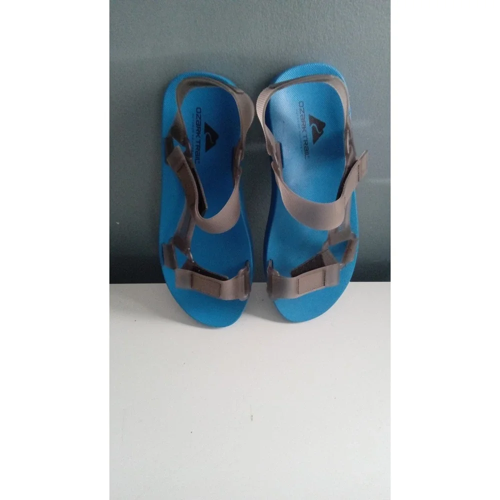 Ozark Trail‎ Sport Sandals Adjustable Straps Blue Comfort Casual Size?